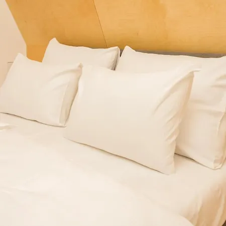 Rusovo Village וילה